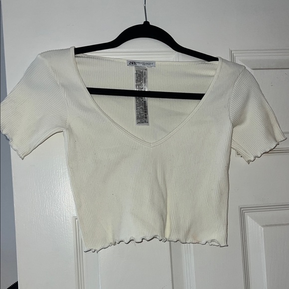 Zara Women's Cream Ribbed Short Sleeve Top - Picture 1 of 1